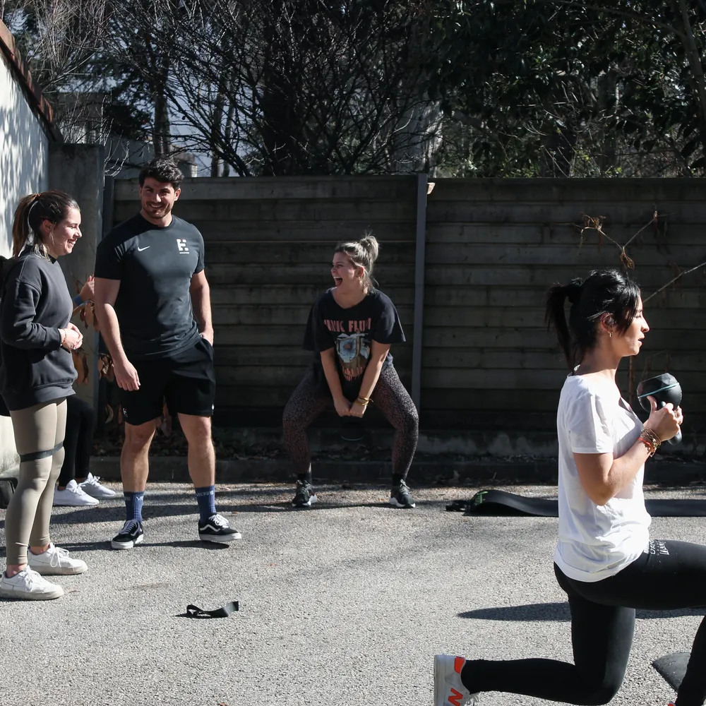 Entraînement collectif type Hyrox